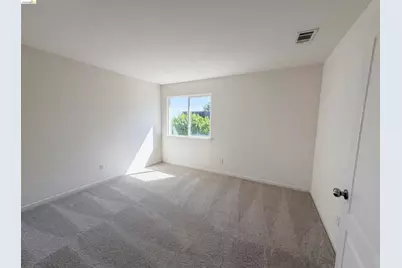 1257 Brooktrail Dr, Pittsburg, CA 94565 - Photo 34