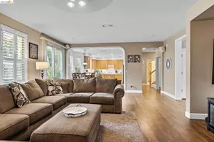 2705 Hawthorn Pl, Brentwood, CA 94513 - Photo 28