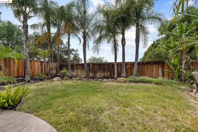 2705 Hawthorn Place, Brentwood, CA 94513 - Photo 90