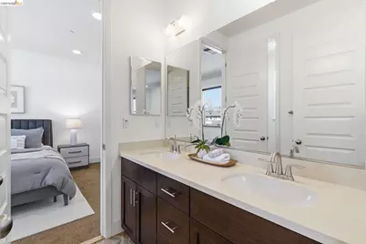 475 Mitchell Avenue, Alameda, CA 94501 - Photo 22