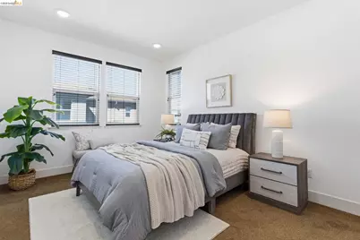 475 Mitchell Avenue, Alameda, CA 94501 - Photo 20