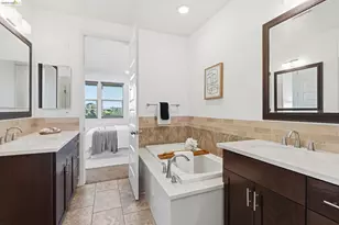 475 Mitchell Ave, Alameda, CA 94501 - Photo 30