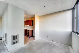 555 Pierce St, Albany, CA 94706 - Photo 30