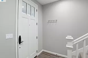 2332 Carbondale Way, Dublin, CA 94568 - Photo 4