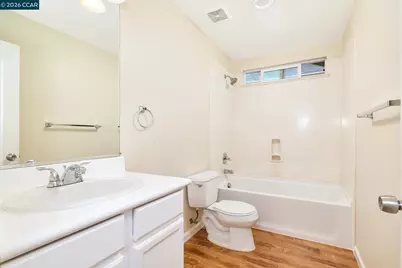 231 Whimbrel Cir, Pittsburg, CA 94565 - Photo 8