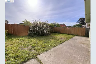 634 8th St, Richmond, CA 94801 - Photo 12