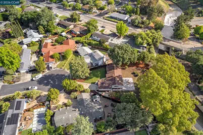 457 Nora Court, Walnut Creek, CA 94597 - Photo 2