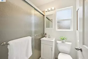 21132 Tyee Ct, Castro Valley, CA 94546 - Photo 34
