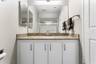 21109 Gary Dr, Hayward, CA 94546 - Photo 24
