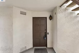 21109 Gary Dr, Hayward, CA 94546 - Photo 4