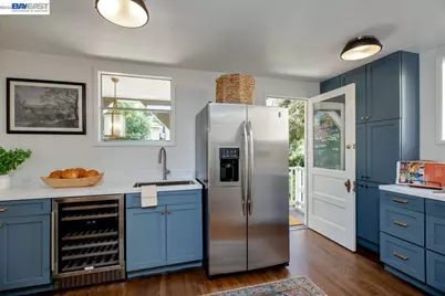 1111 Union St, Alameda, CA 94501 - Photo 26