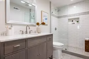835 Grosvenor Pl, Oakland, CA 94610 - Photo 26