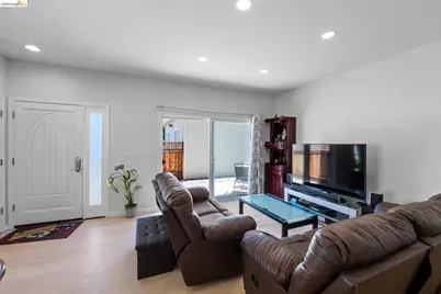 742 Cottage Ct, Mountain View, CA 94043 - Photo 6
