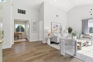 42525 Fern Cir, Fremont, CA 94538 - Photo 2