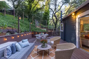 6211 Valley View Rd, Oakland, CA 94611 - Photo 30