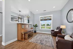 2151 Bartels Dr, Brentwood, CA 94548 - Photo 12