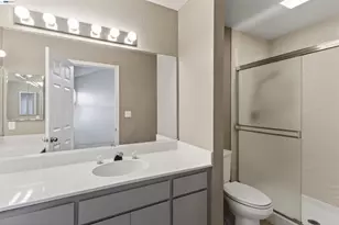 202 Baywood Rd, Alameda, CA 94502 - Photo 22