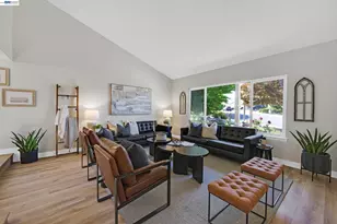 7487 Quartz Cir, Dublin, CA 94568 - Photo 2