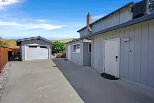 7487 Quartz Cir, Dublin, CA 94568 - Photo 22