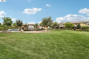 601 Sandalwood Dr, Livermore, CA 94551 - Photo 58