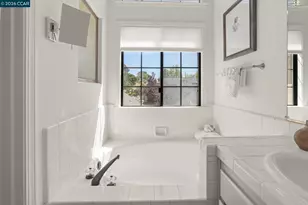 172 Haslemere Ct, Lafayette, CA 94549 - Photo 26