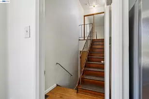 2135 Buena Vista Ave, Alameda, CA 94501 - Photo 32