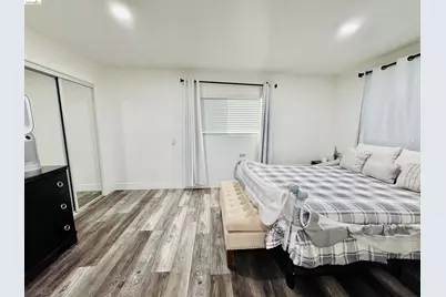 418 Douglas Ave, Oakland, CA 94603 - Photo 10