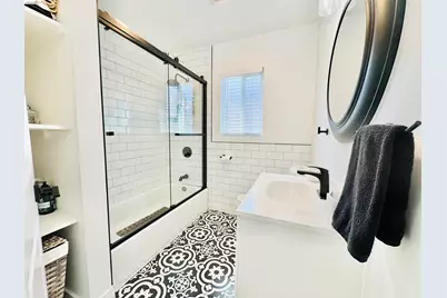 418 Douglas Ave, Oakland, CA 94603 - Photo 8
