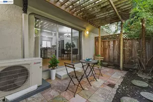 20153 Forest Ave, Castro Valley, CA 94546 - Photo 32
