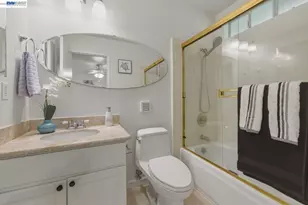 20153 Forest Ave, Castro Valley, CA 94546 - Photo 22
