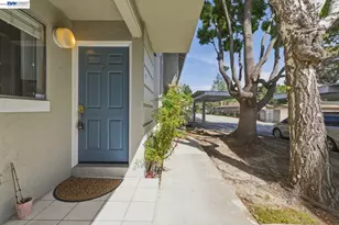 20153 Forest Ave, Castro Valley, CA 94546 - Photo 2