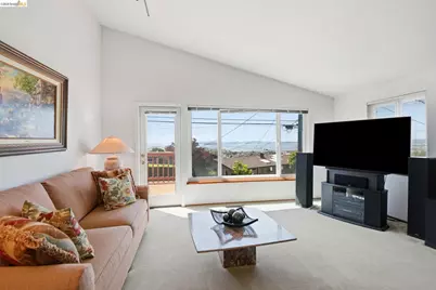 2205 Scenic Street, El Cerrito, CA 94530 - Photo 4