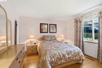 2205 Scenic Street, El Cerrito, CA 94530 - Photo 8
