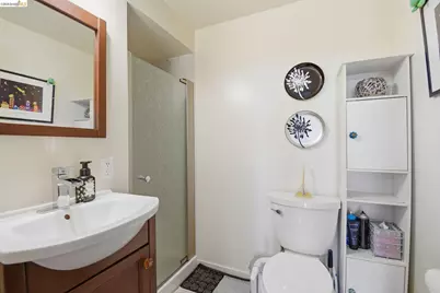 2205 Scenic Street, El Cerrito, CA 94530 - Photo 12