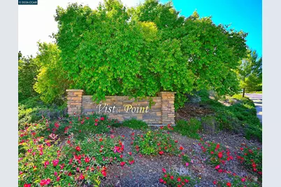 1121 Vista Point Ln, Concord, CA 94521 - Photo 4