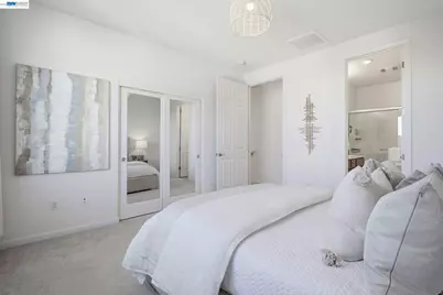 29741 Hansen, Hayward, CA 94544 - Photo 18