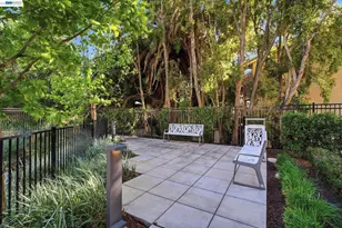29741 Hansen, Hayward, CA 94544 - Photo 32