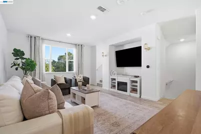 29741 Hansen, Hayward, CA 94544 - Photo 6