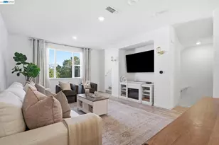 29741 Hansen, Hayward, CA 94544 - Photo 6