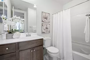 29741 Hansen, Hayward, CA 94544 - Photo 26