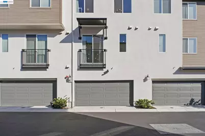 29741 Hansen, Hayward, CA 94544 - Photo 28