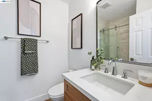 2 Knoll Ct, Hercules, CA 94547 - Photo 22