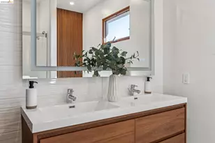 13454 Campus Dr, Oakland, CA 94619 - Photo 64