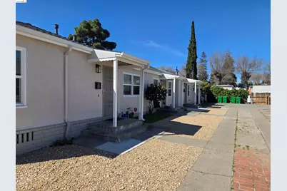 1315 135th Ave, San Leandro, CA 94578 - Photo 2