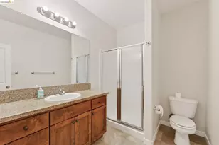 813 School St, Lodi, CA 95240 - Photo 8