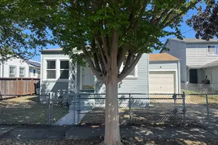 220 13th St, Vallejo, CA 94590 - Photo 6