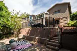 6301 Hillmont Dr, Oakland, CA 94605 - Photo 24