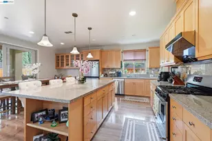 1176 Duomo Way, Manteca, CA 95337 - Photo 6