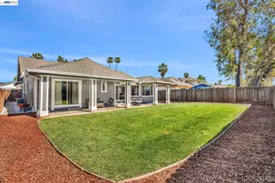 5542 Riverlake Rd, Discovery Bay, CA 94505 - Photo 34