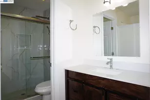 30888 Tidewater Dr, Union City, CA 94587 - Photo 14